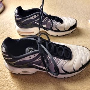 Nike Air Max Plus Big Kids Size 7Y
